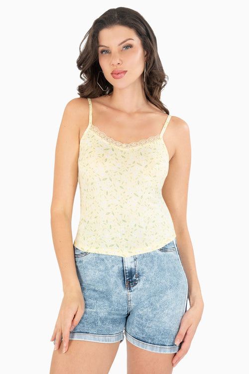 Playera floral de tirantes