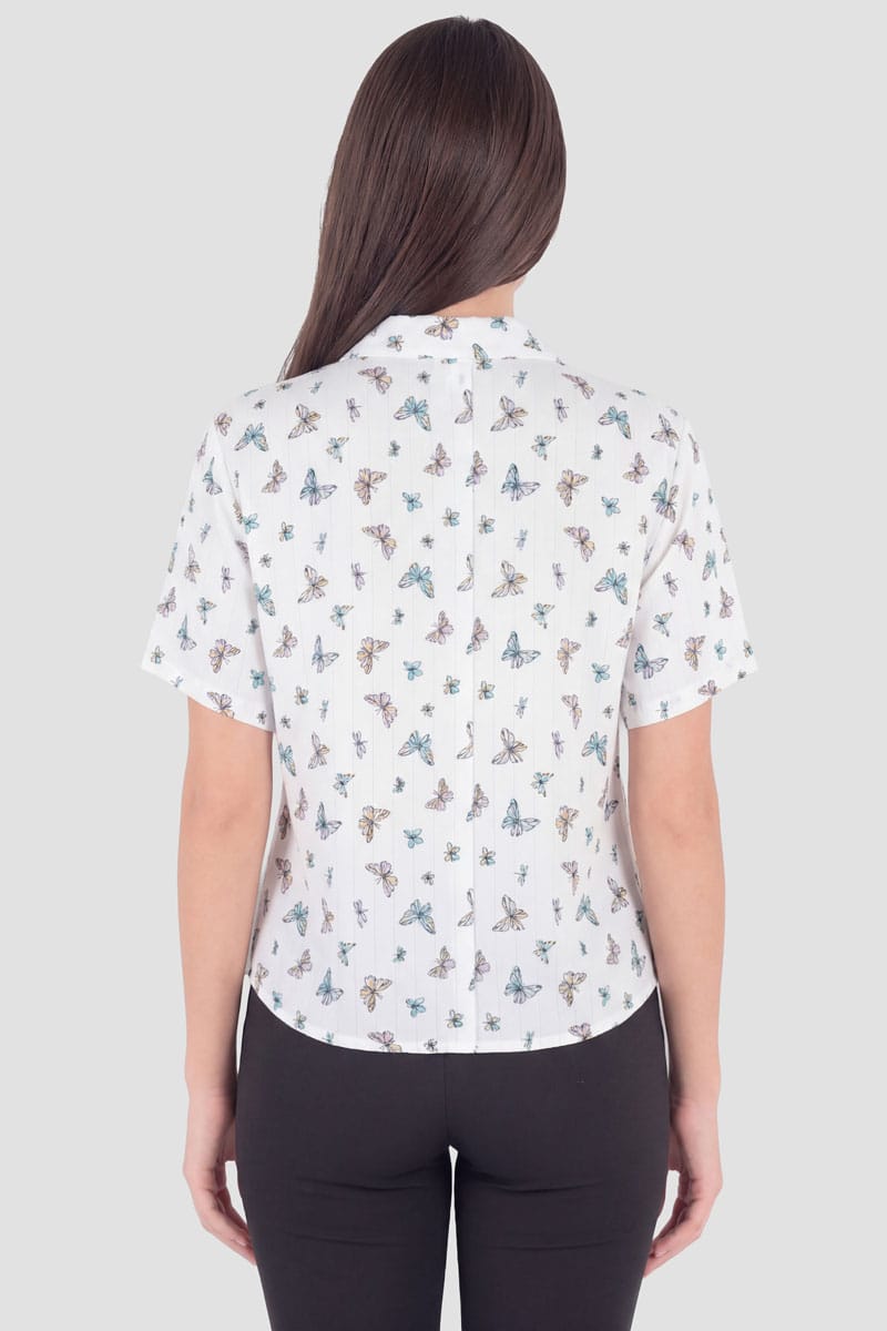 Camisa manga corta con mariposas