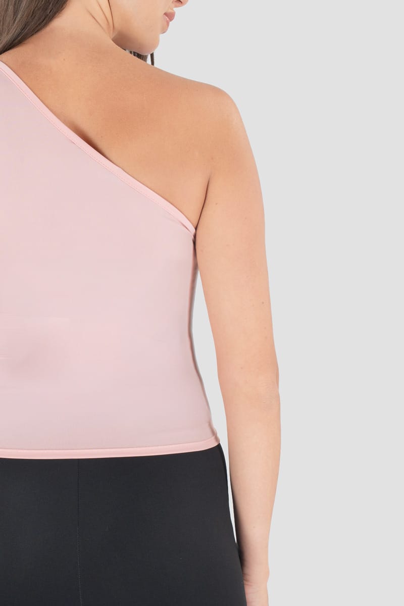 Blusa asimétrica con plisado en costados