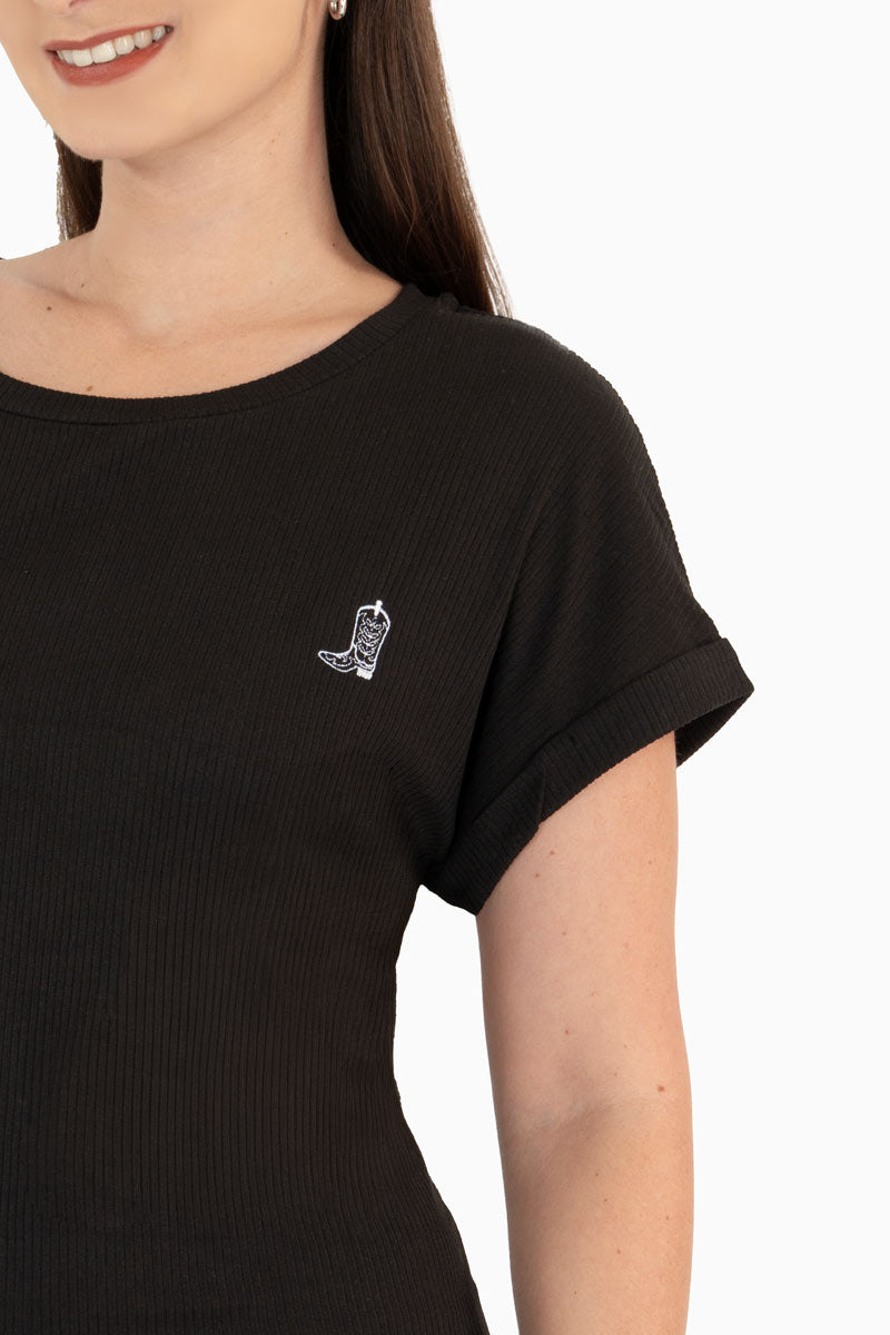 Playera con estampado de bota y manga corta