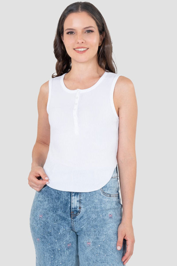 Playera sin manga y botones
