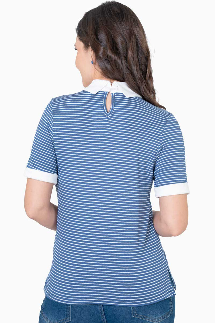 Blusa manga corta con cuello en contraste titpo polo