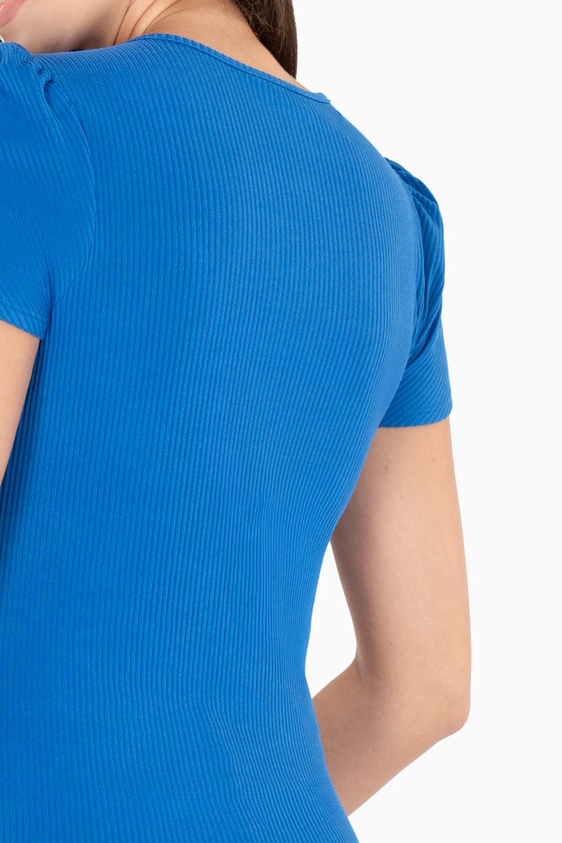 Blusa manga tulipán escote redondo