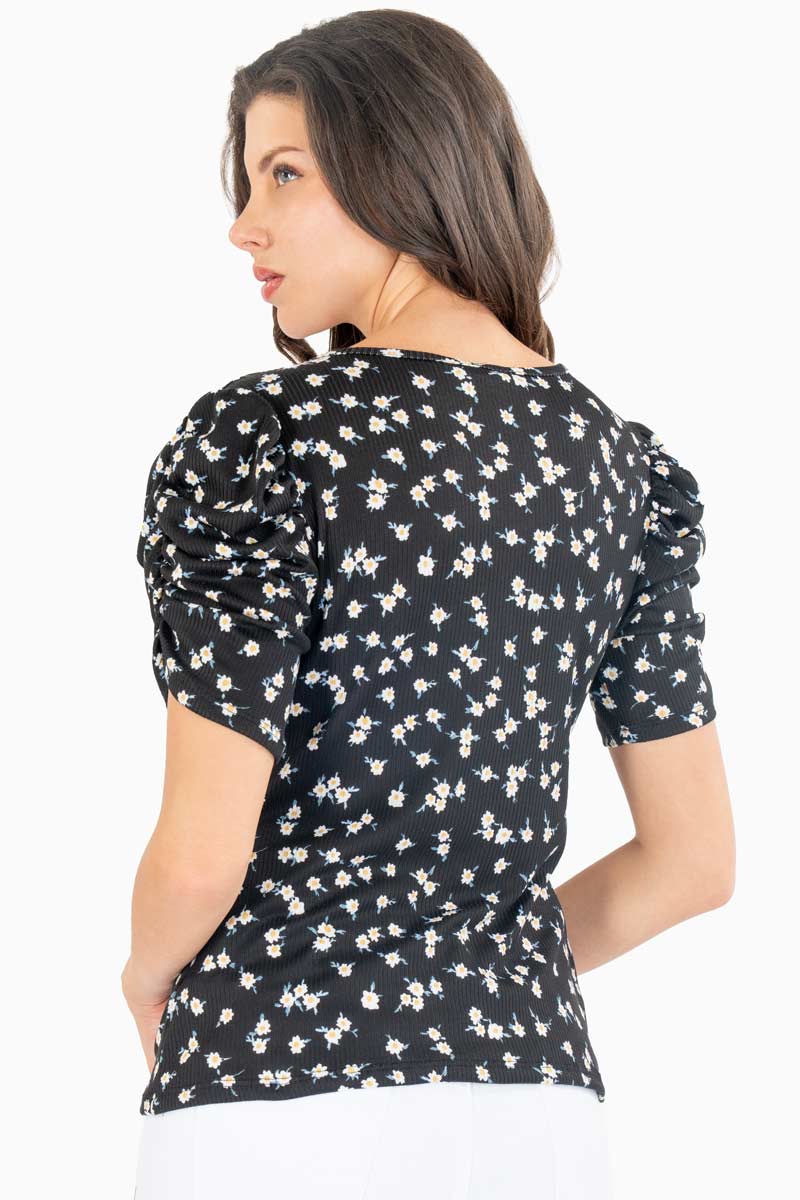 Blusa floral manga corta drapeada