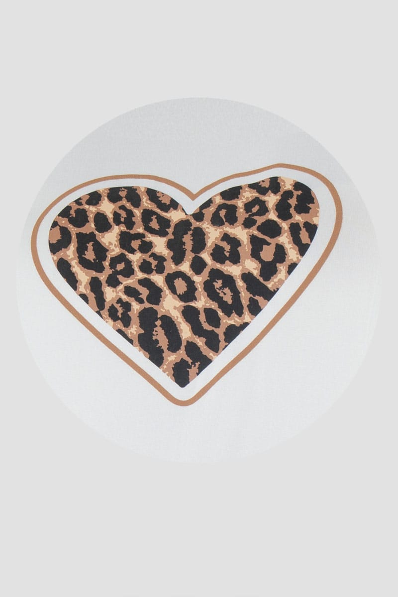 Playera corazón animal print