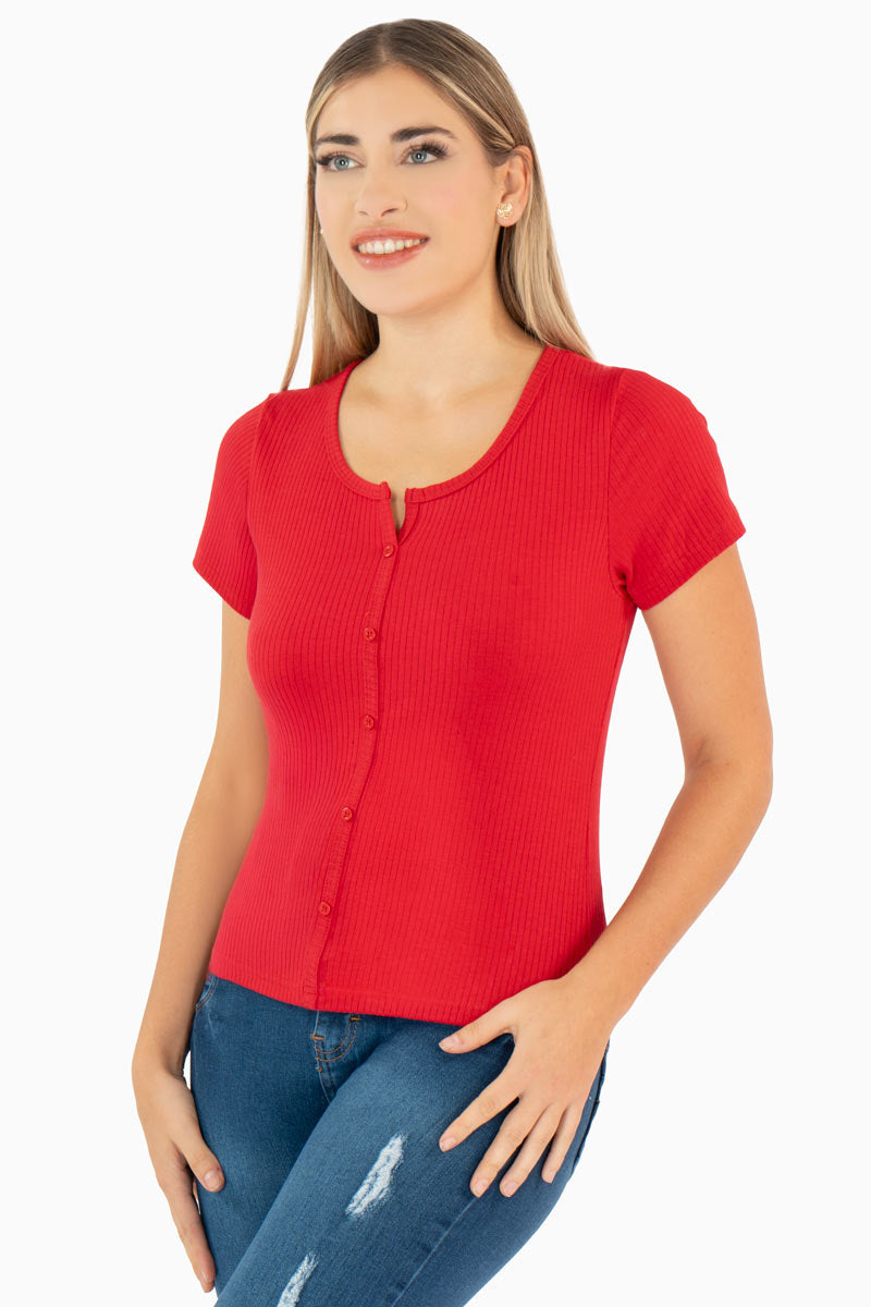 Playera lisa escote redondo con aletilla