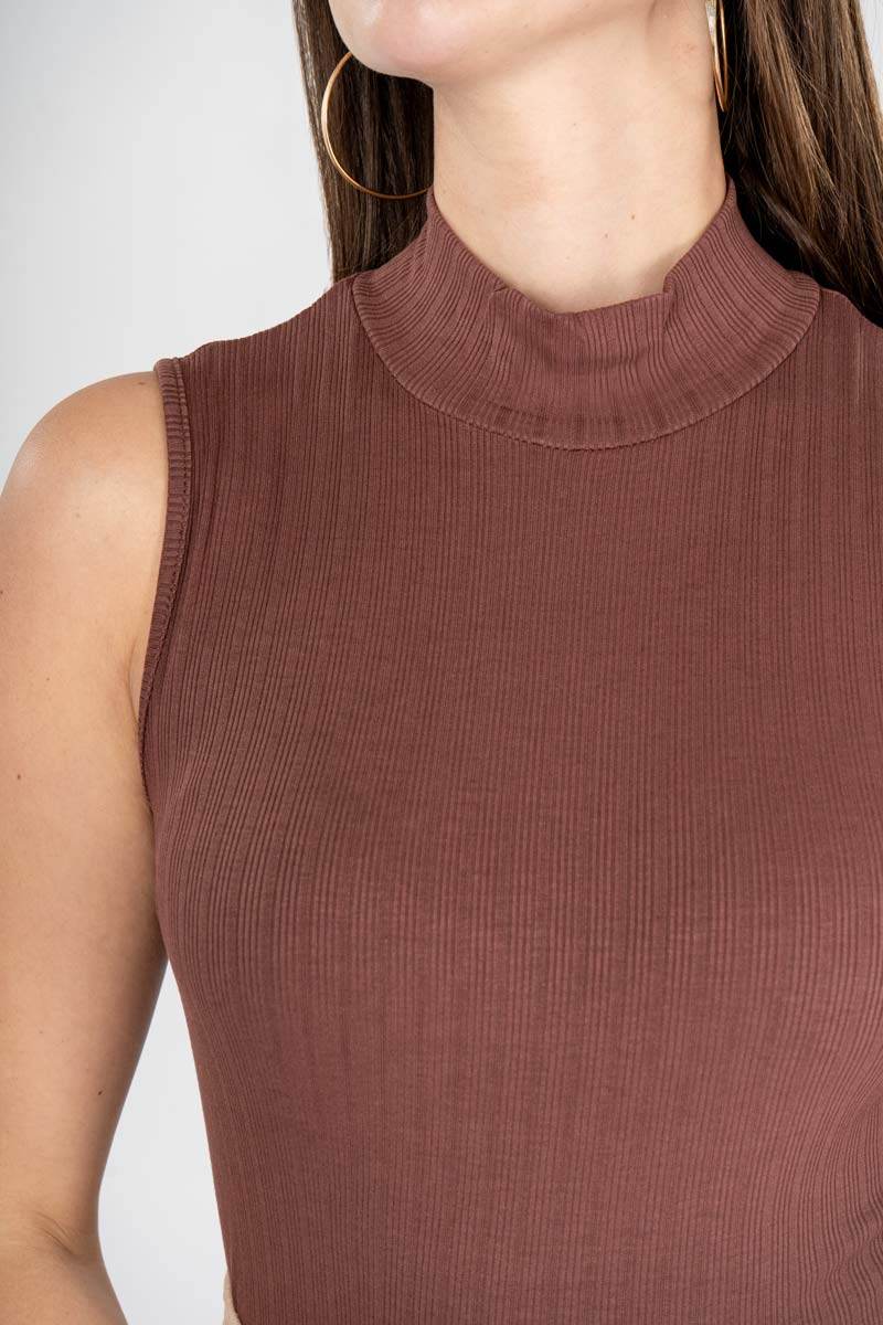 Playera sin manga cuello alto - Santory Ropa  (7363968794691)