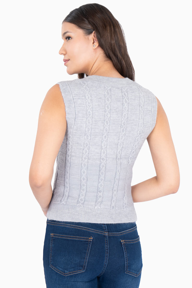 Chaleco con tejido trenzado ligero
