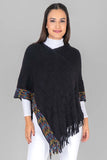 Poncho con hilos de colores