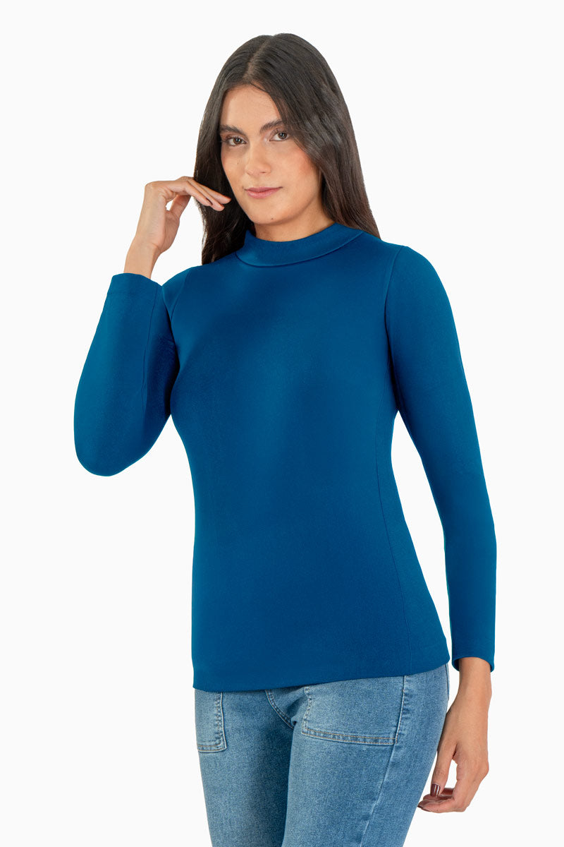 Playera térmica manga larga y cuello alto