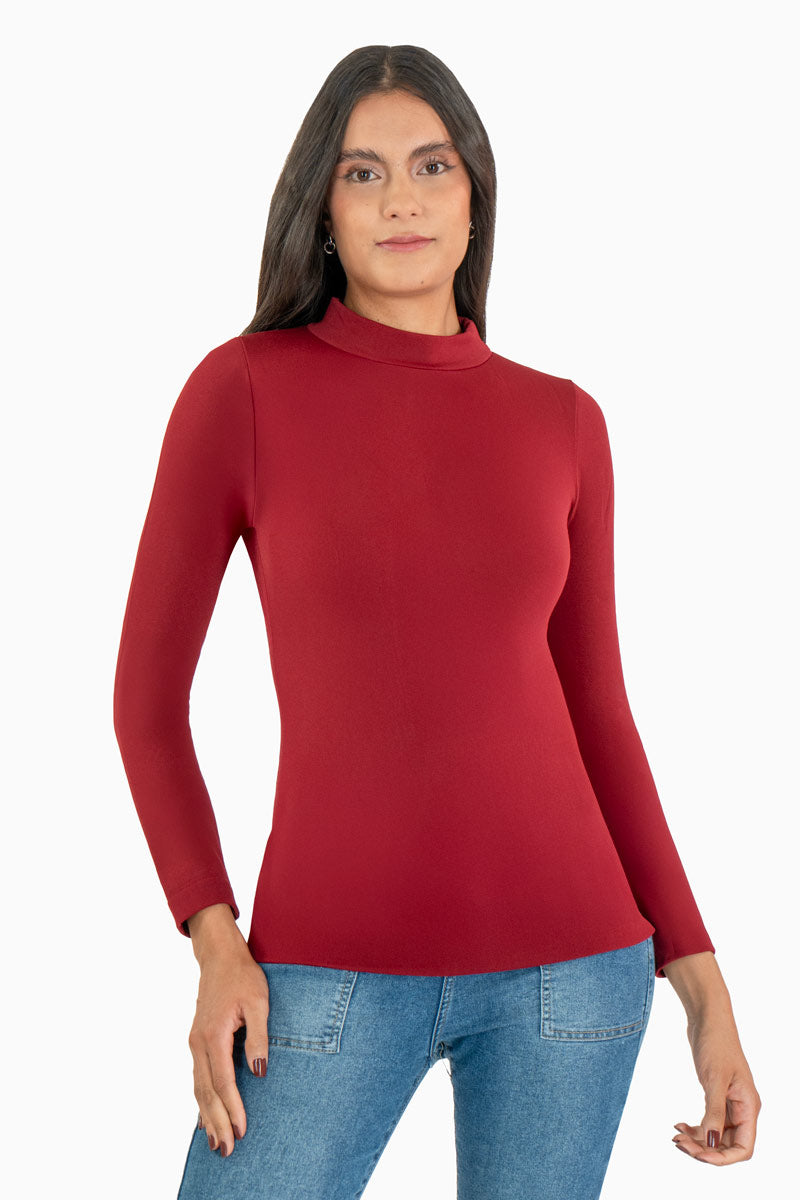 Playera térmica manga larga y cuello alto