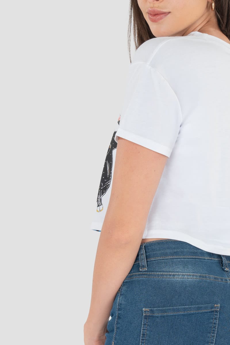Playera crop con estampado y piedras