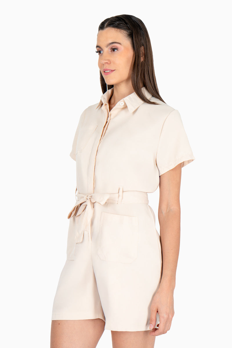 Shortsuit manga corta con bolsas y cinto