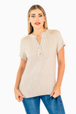 Blusa de rayas escote v con botones
