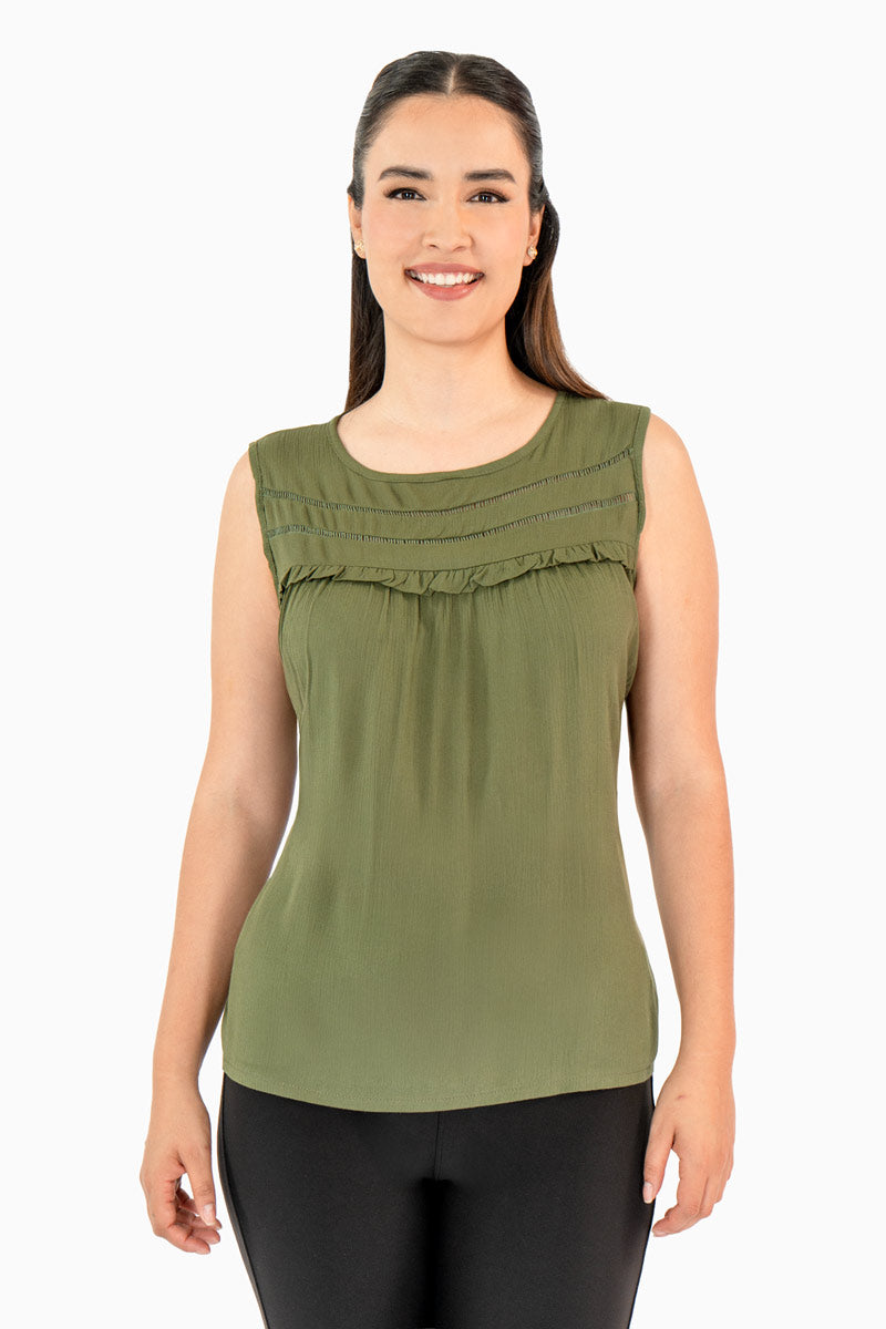 Blusa sin manga con detalle plisado