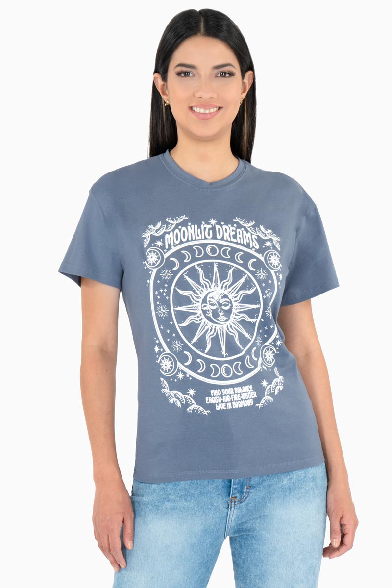 Playera de sol y luna manga corta y cuello redondo