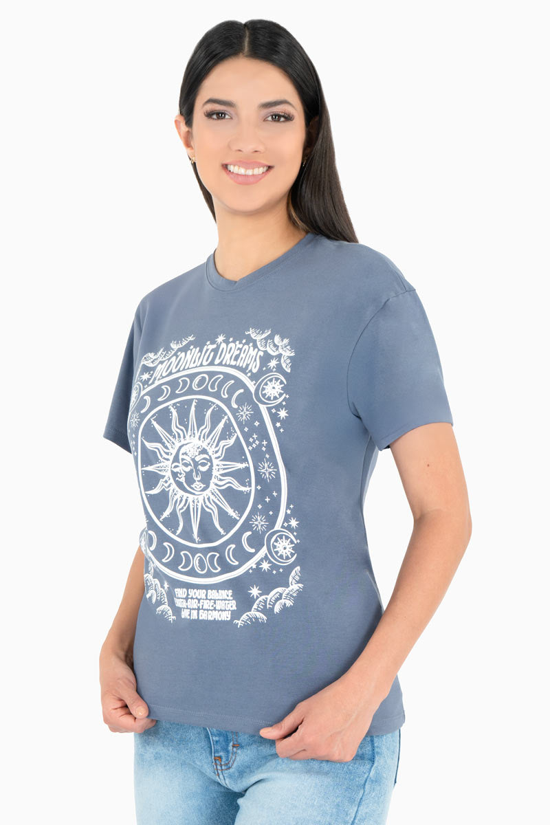 Playera de sol y luna manga corta y cuello redondo
