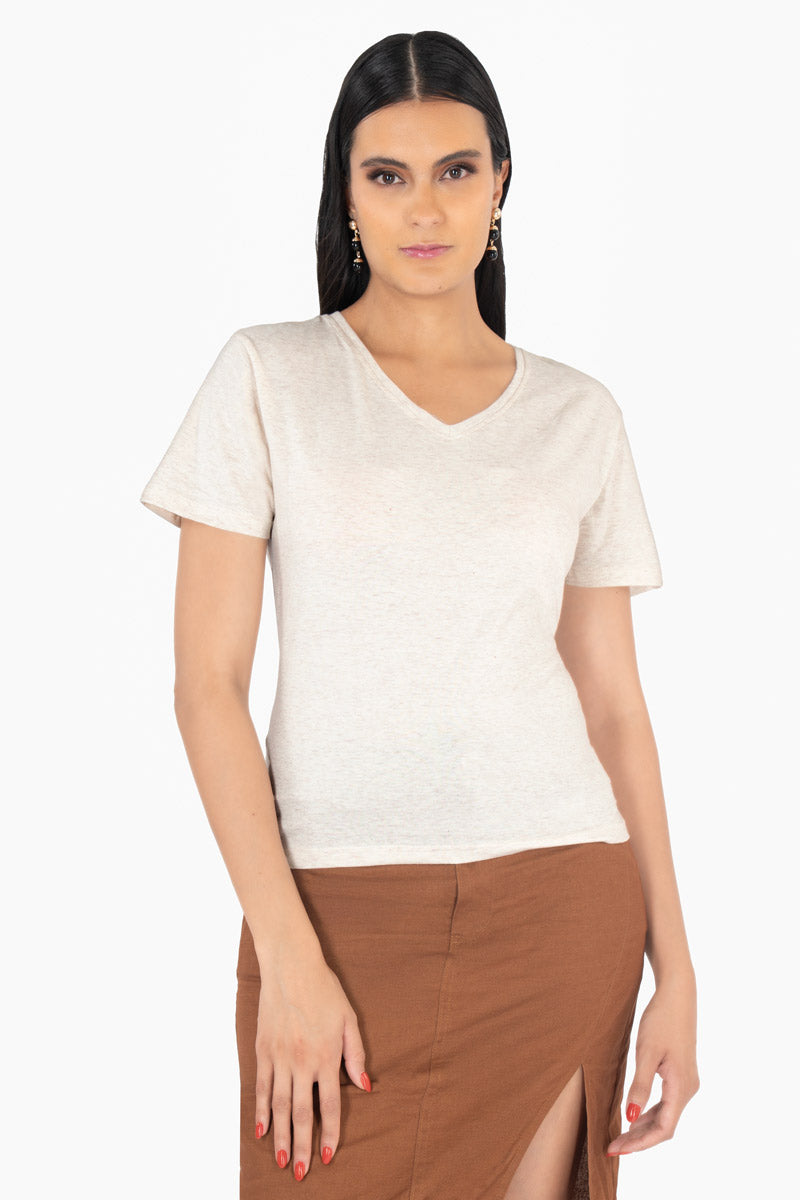 Playera básica cuello v