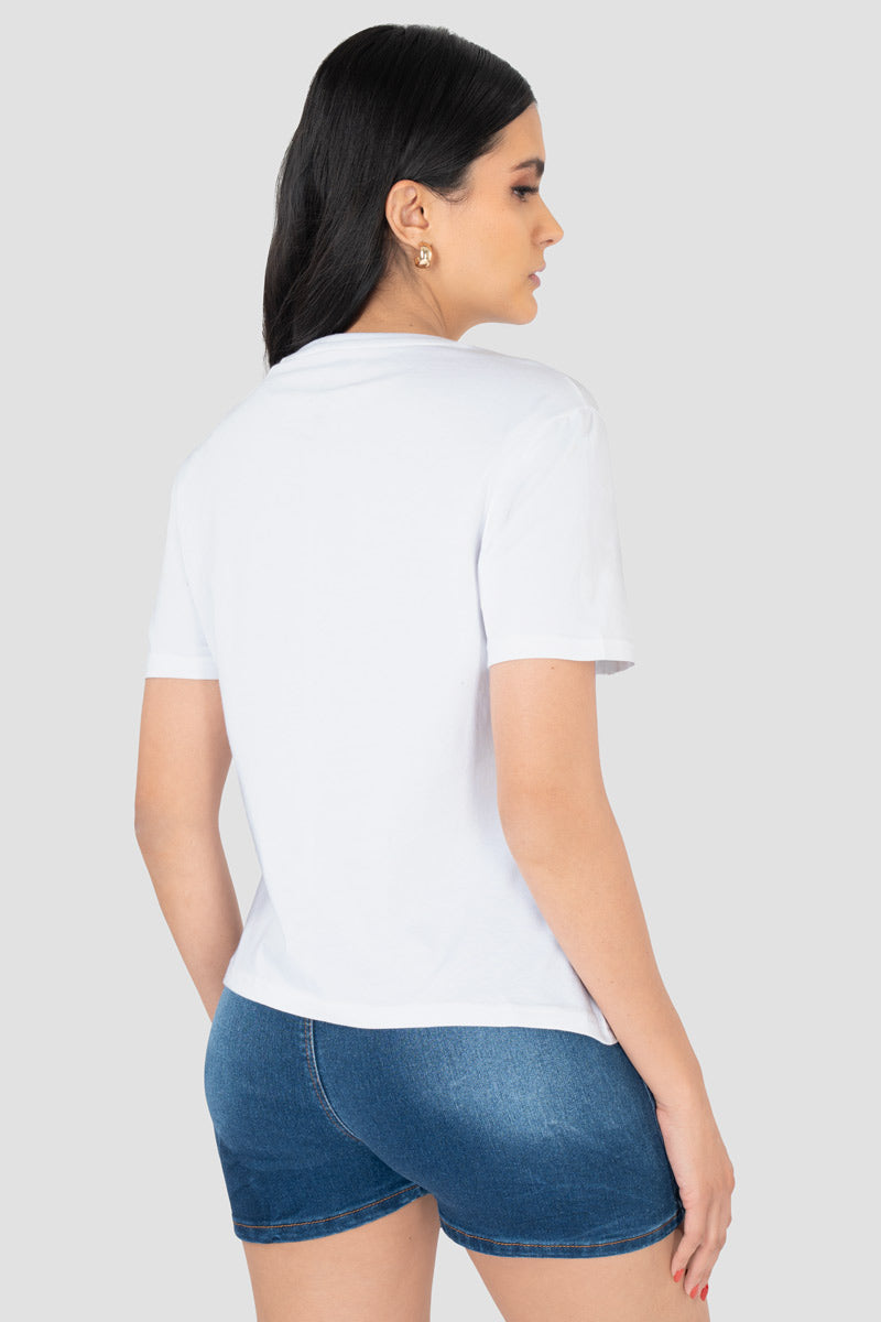 Playera básica cuello v