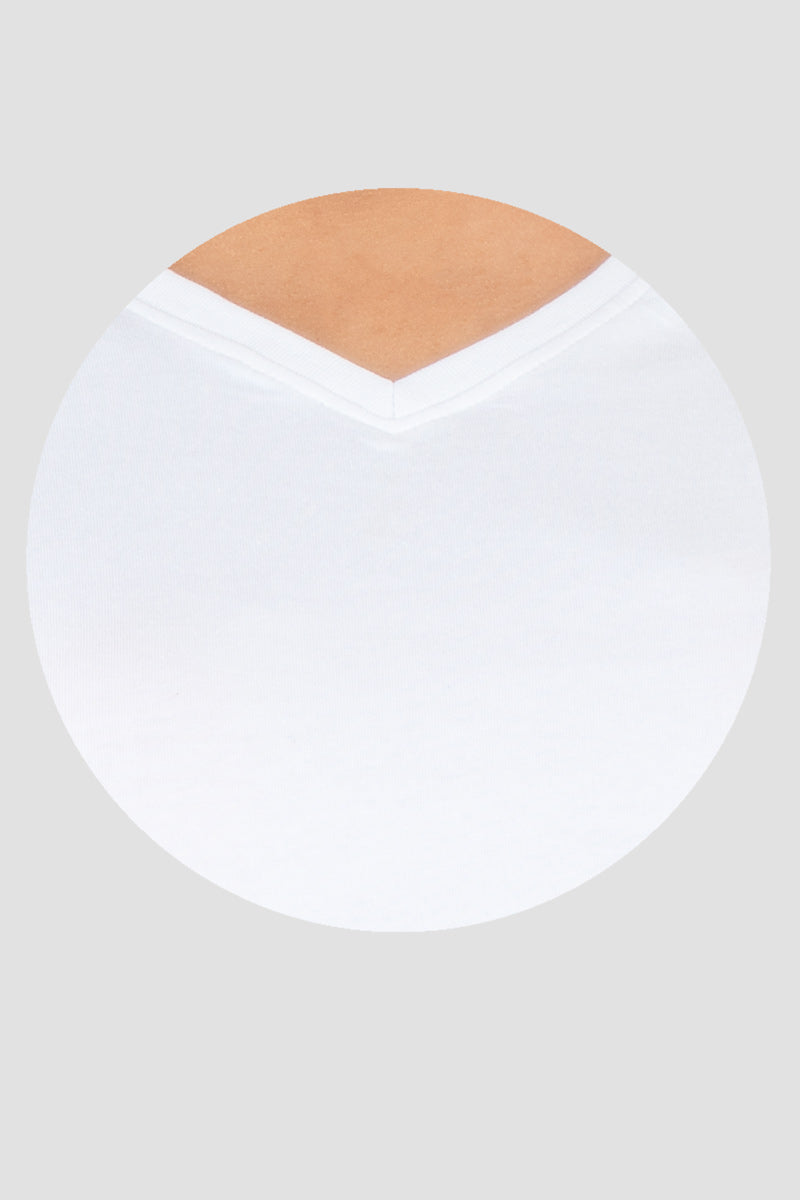 Playera básica cuello v