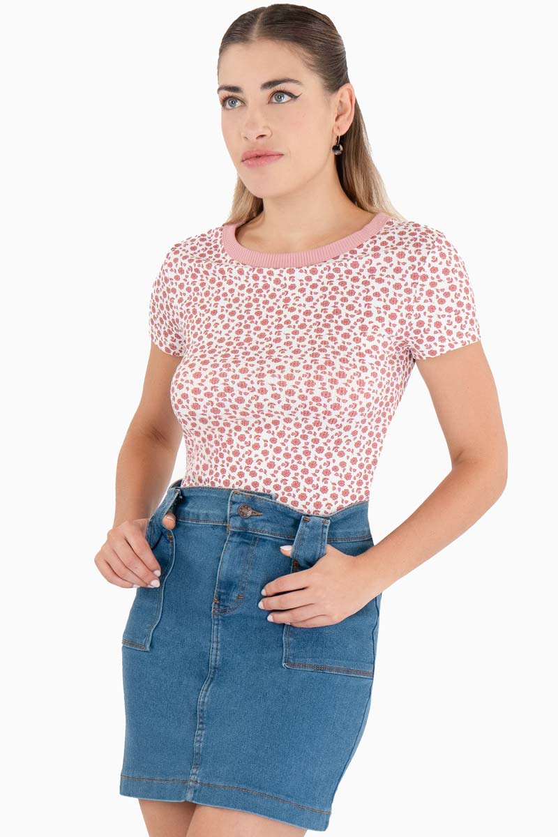 Falda de mezclilla con bolsas