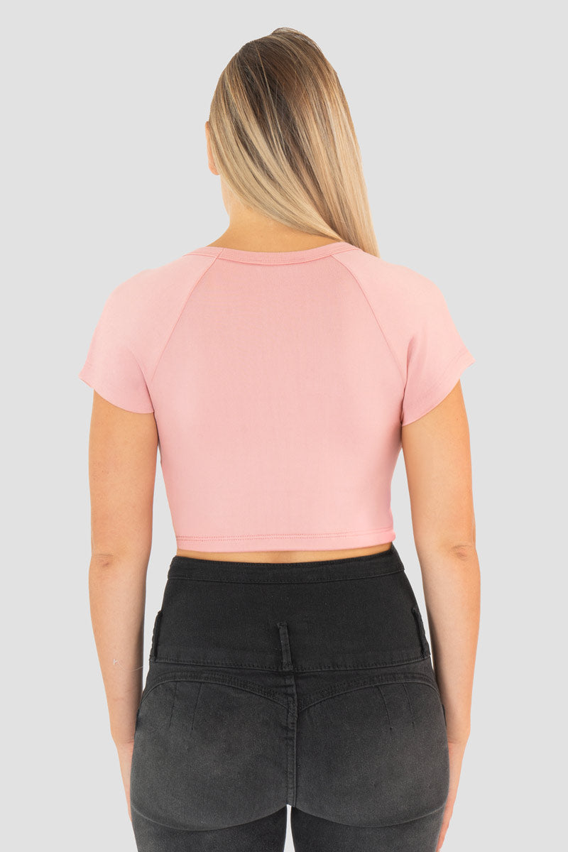Playera crop top estampada manga corta