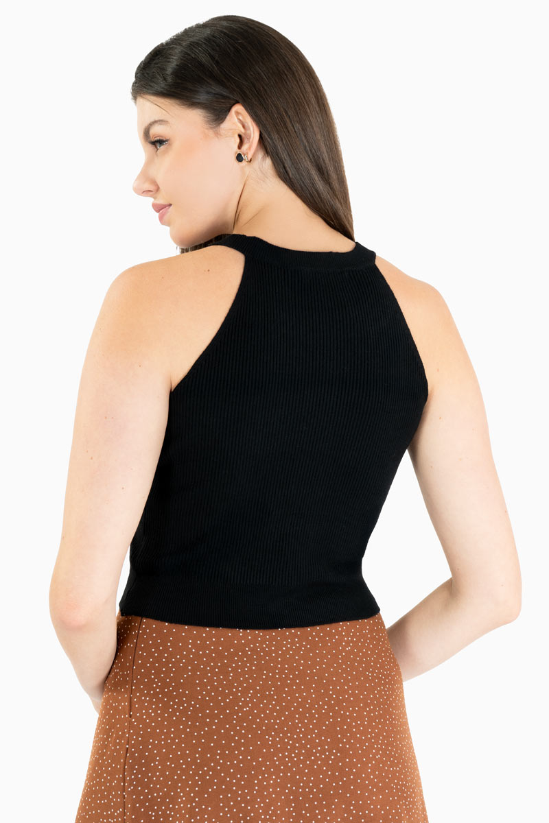 Blusa tejida con textura y sin manga