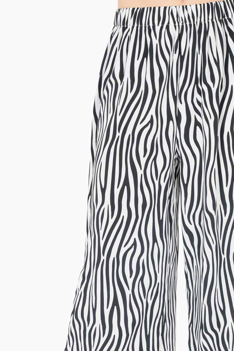 Pantalón animal print ancho